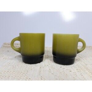 2 Vtg Anchor Hocking Fire King Coffee Mugs – Two-Tone Pea Green Retro